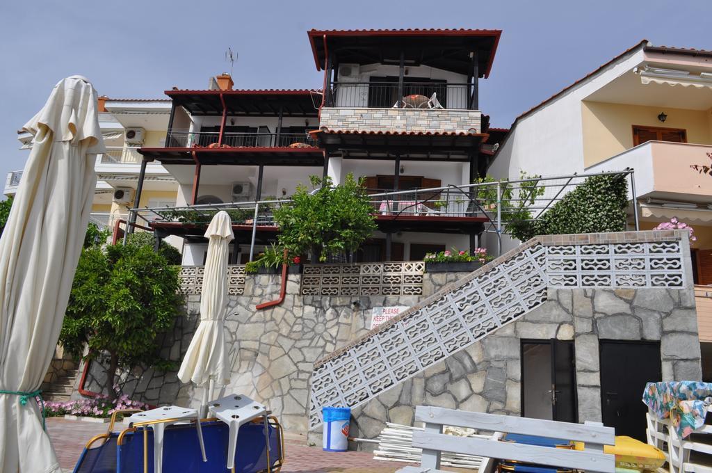 Giannis Maria Apartments Psakoudia Exterior photo