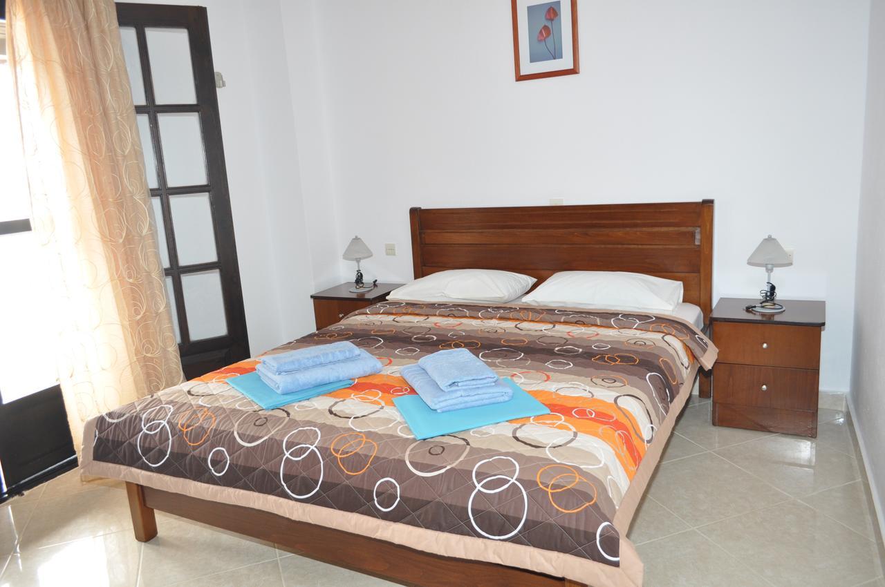 Giannis Maria Apartments Psakoudia Exterior photo