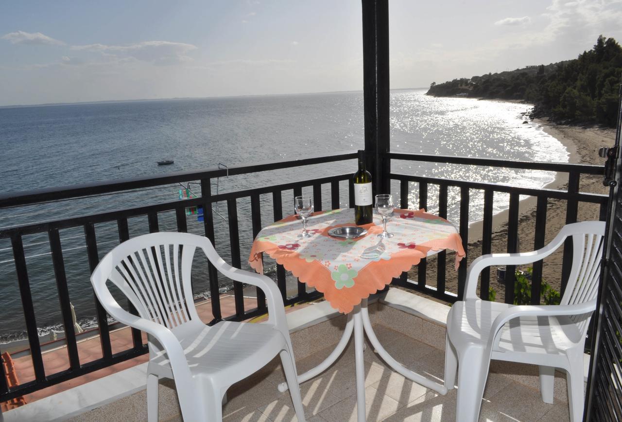 Giannis Maria Apartments Psakoudia Exterior photo
